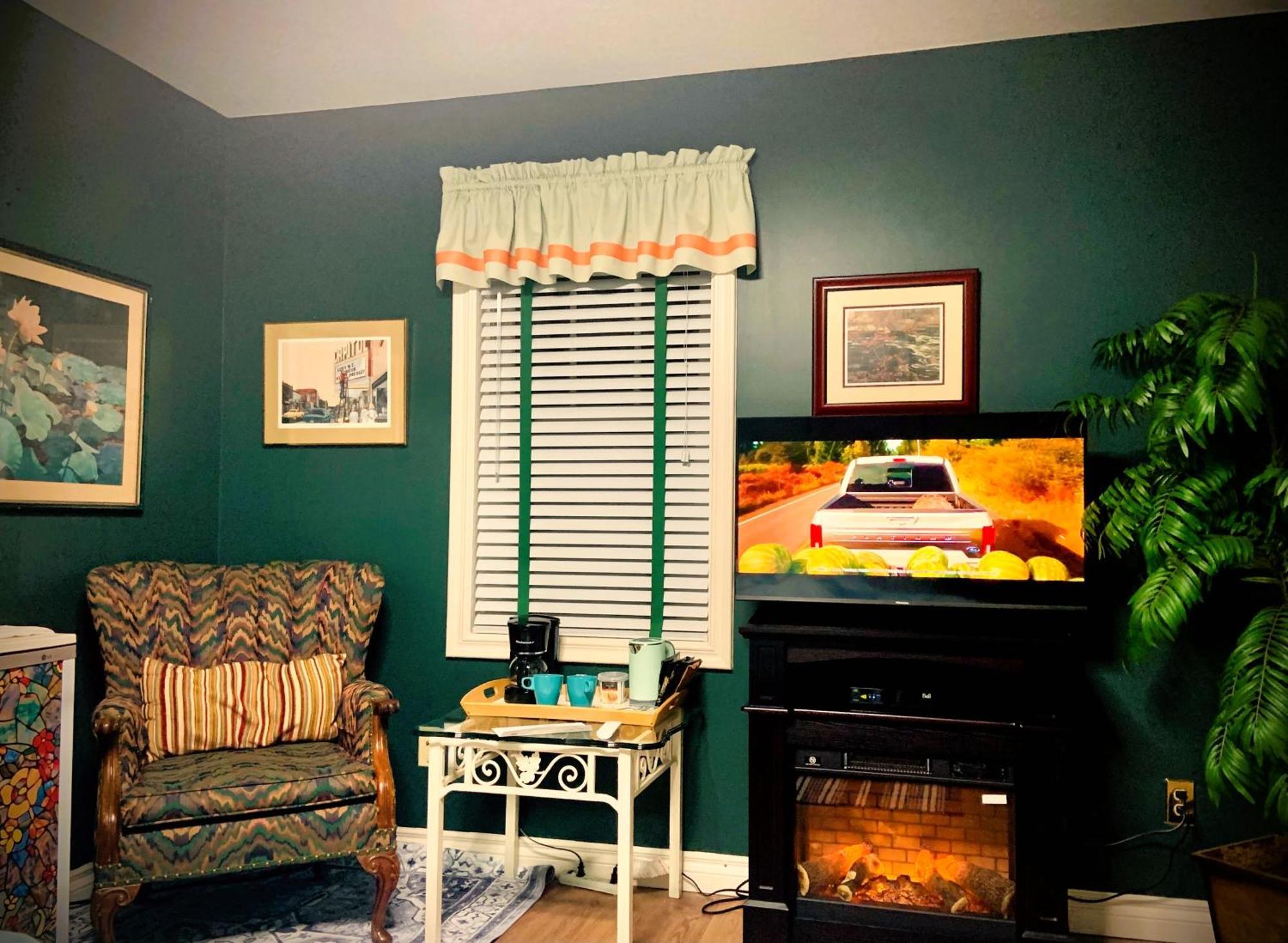 Weatherpine Inn Niagara-on-the-Lake Εξωτερικό φωτογραφία